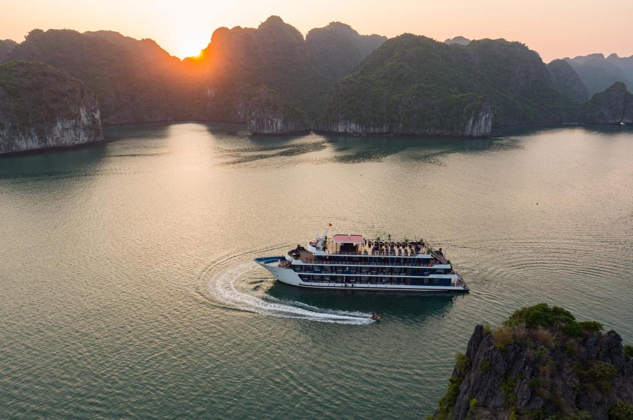 Готель Rosy Cruises Халонг Екстер'єр фото
